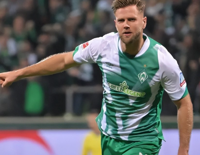 西汉姆联主帅谈菲尔克鲁格转会米兰相关事宜