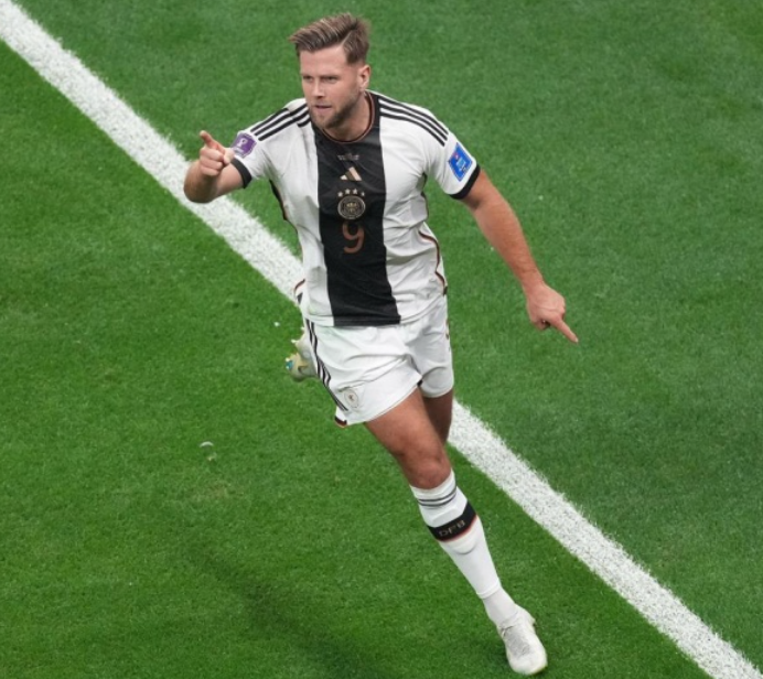 西汉姆联主帅谈菲尔克鲁格转会米兰相关事宜