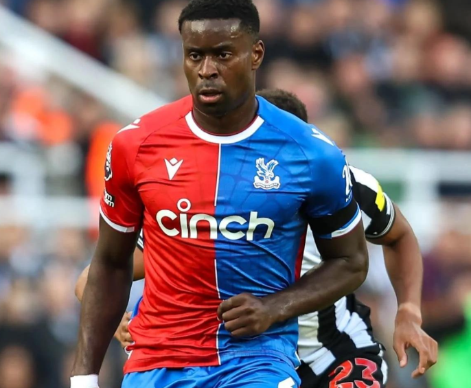 曼城后防危机：格瓦迪奥尔重伤促加速引援格伊